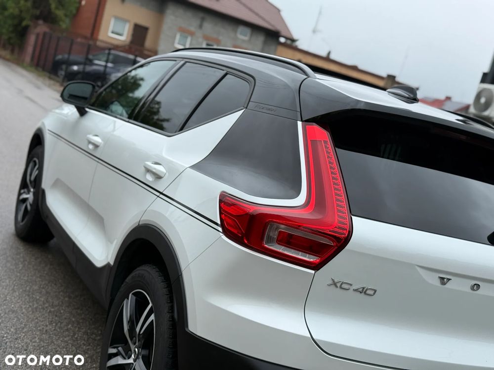 Volvo XC 40 T5 AWD R-Design - 39