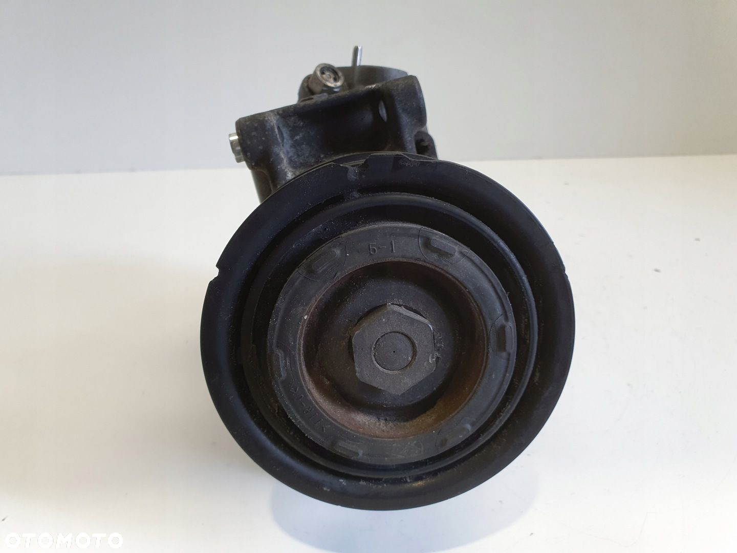 Audi A3 II 8P 1.6 TDI SPRĘŻARKA KLIMATYZACJI pompa 5N0820803F - 6