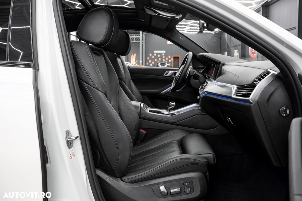 BMW X6 xDrive40i AT MHEV - 13