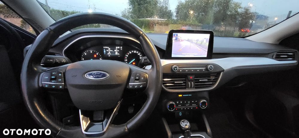 Ford Focus 1.5 EcoBlue SCR Connected - 11