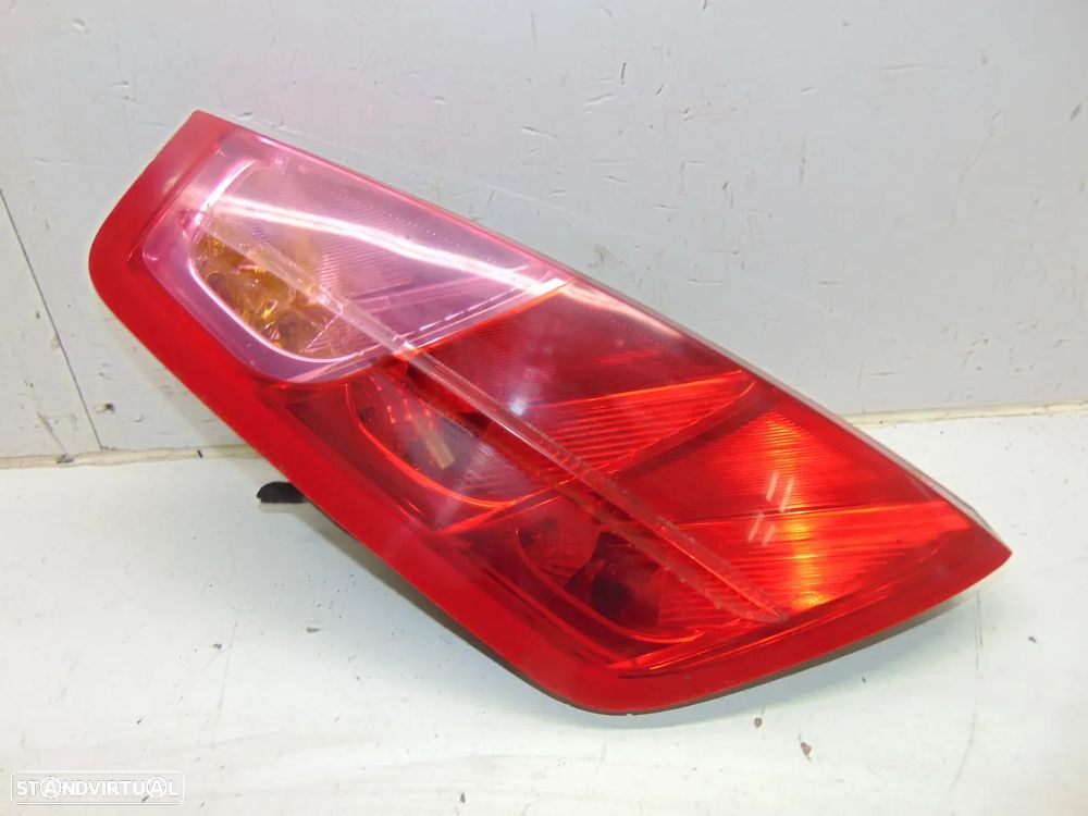 Fiat Grand Punto farolim - 1