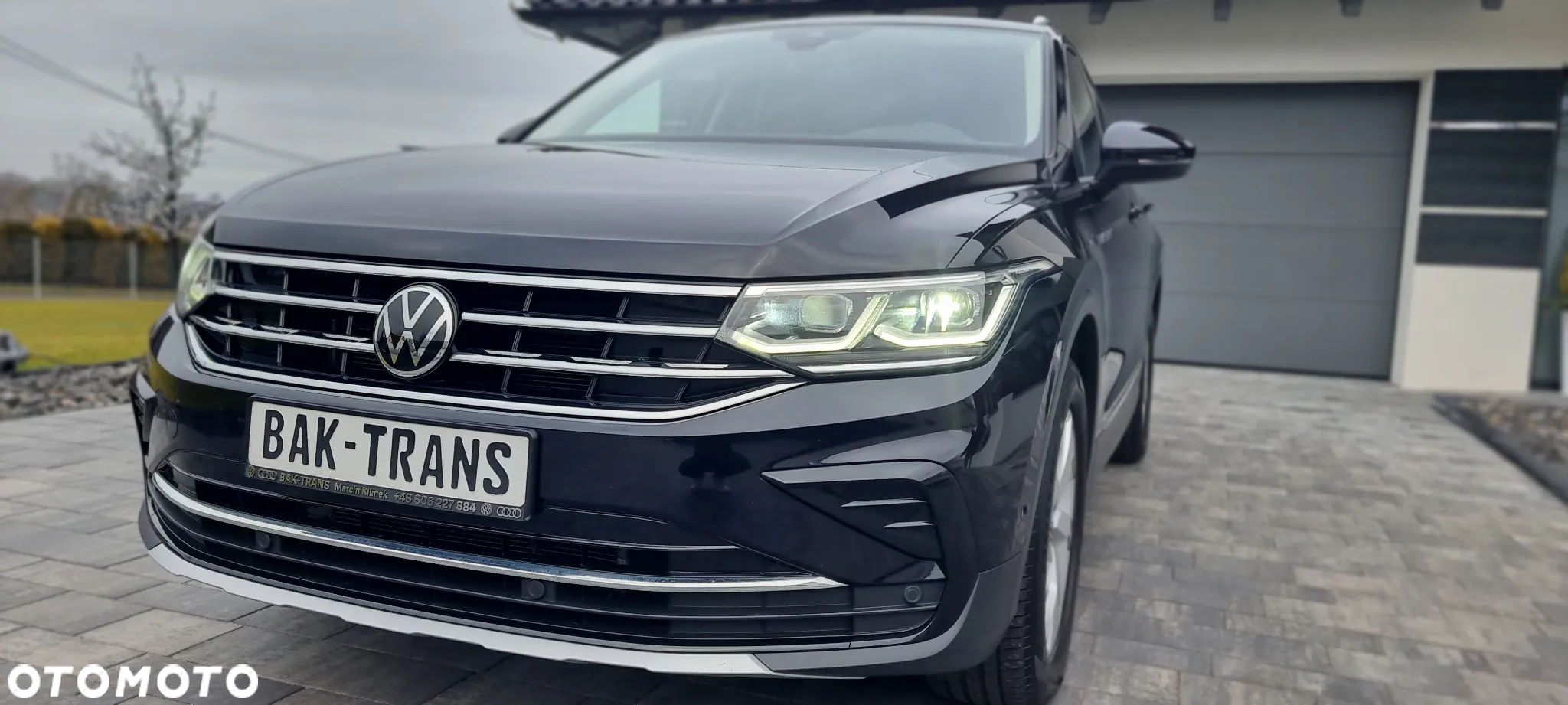 Volkswagen Tiguan 2.0 TDI SCR 4MOTION DSG Elegance - 9