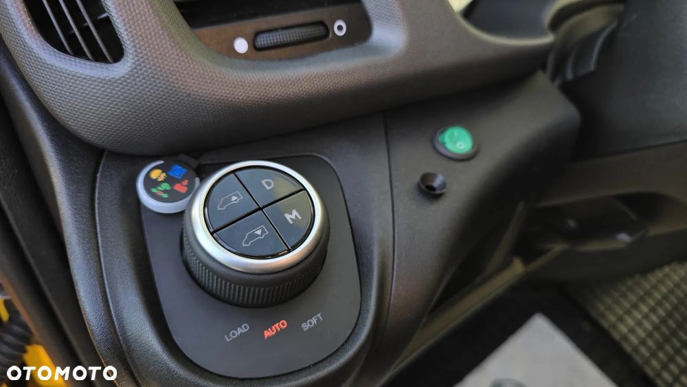 Iveco Daily Hi-Matic 35S18A8/P Digicross Webasto, LED, Sypialnia Spojkar, Pneumatyka, AUTOMAT 3.0 180KM - 30