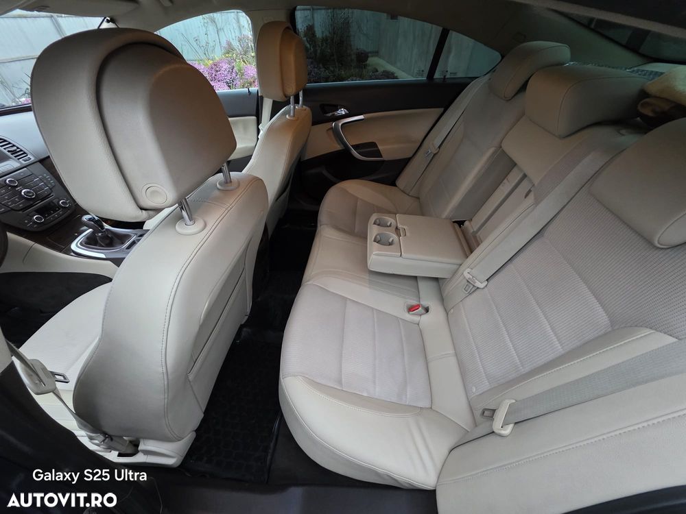 Opel Insignia 2.0 CDTI ecoFLEX Business Edition - 12