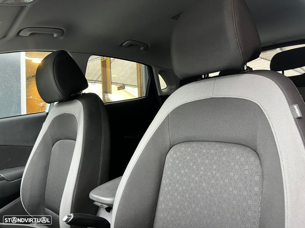 Hyundai Kauai 1.6 CRDi Premium DCT - 9