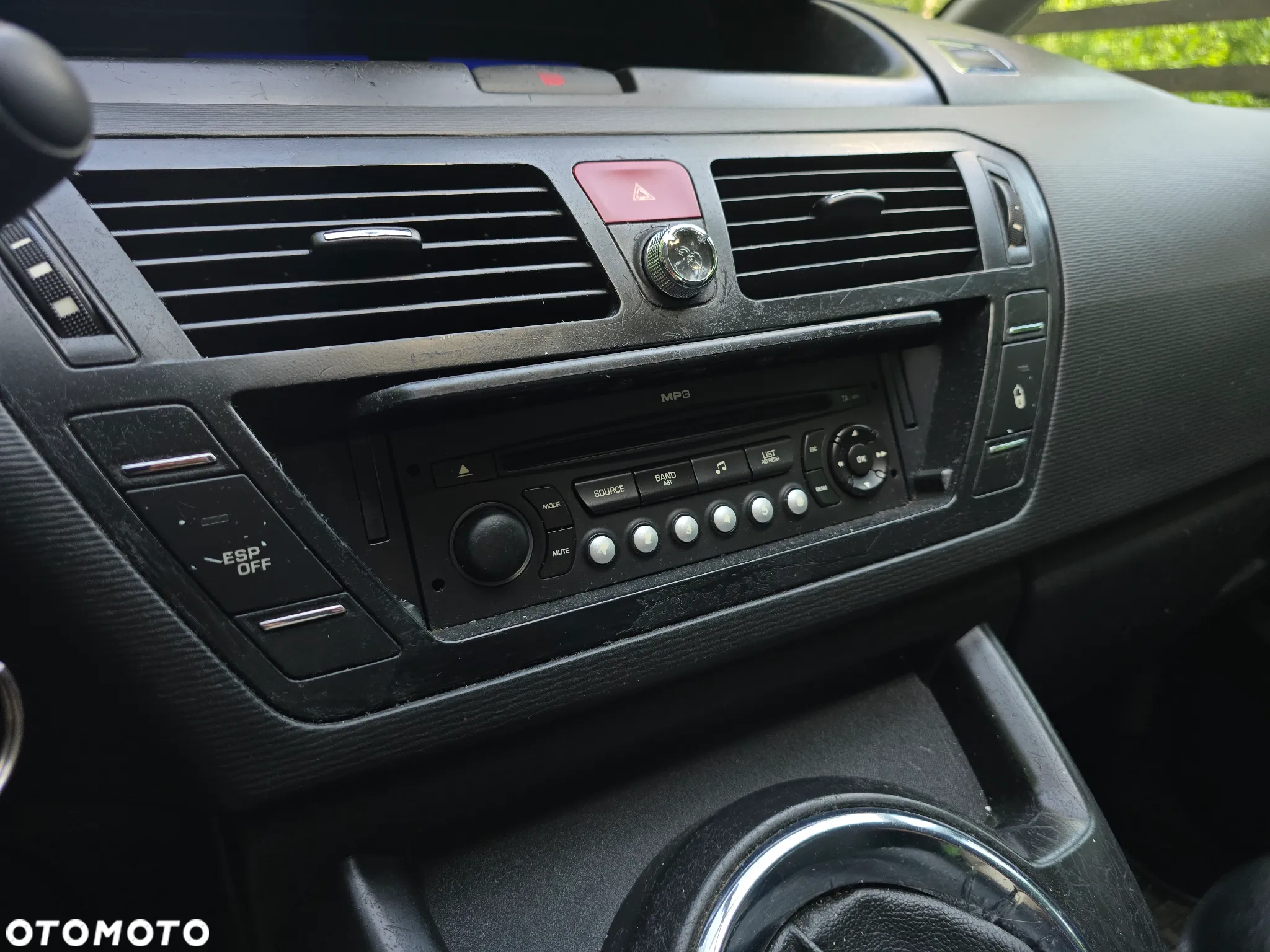 Citroën C4 Grand Picasso 1.8 16V Confort - 30