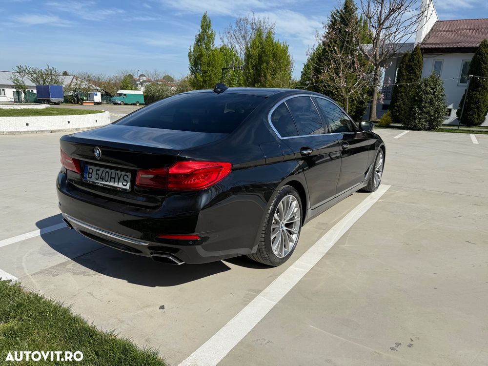 BMW Seria 5 540i xDrive Aut. Luxury Line - 14