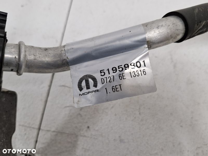 FIAT 500X 1.6 B E-TORQ PRZEWÓD RURKA KLIMATYZACJI 00519598010 - 8