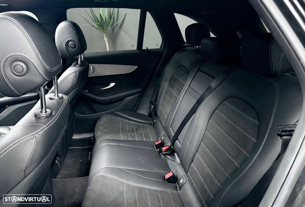 Mercedes-Benz GLC 300 de 4Matic 9G-TRONIC AMG Line - 10