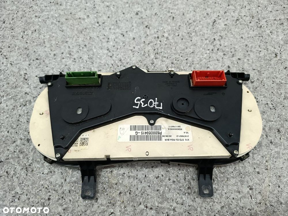 LICZNIK RENAULT MASTER II FL 8200359415 21676821 3.0 DCI - 4