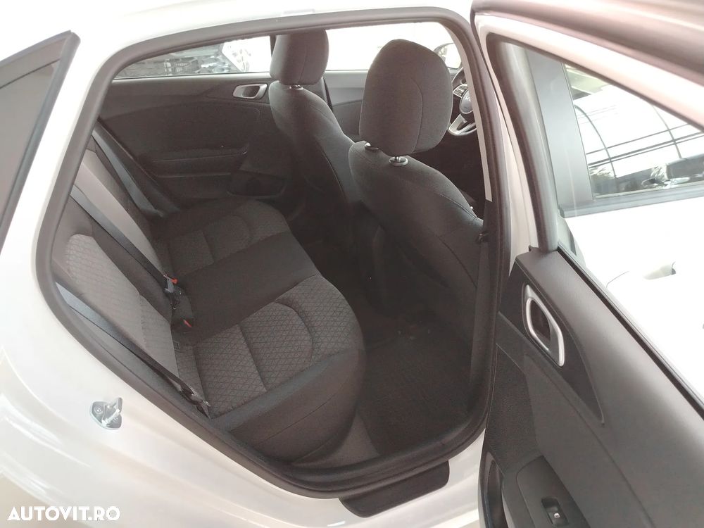 Kia Ceed 1.5 T-GDI 7DCT Best - 9