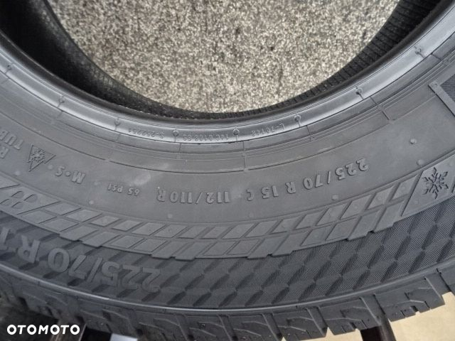 225/70/R15c 112/110R Continental Van Contact 4 seasons - 6