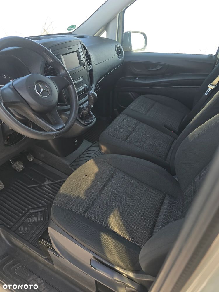 Mercedes-Benz Vito - 13