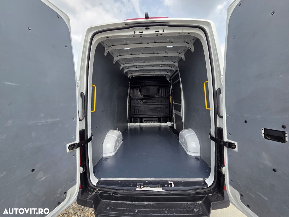 Volkswagen New Crafter L3H2 - 10