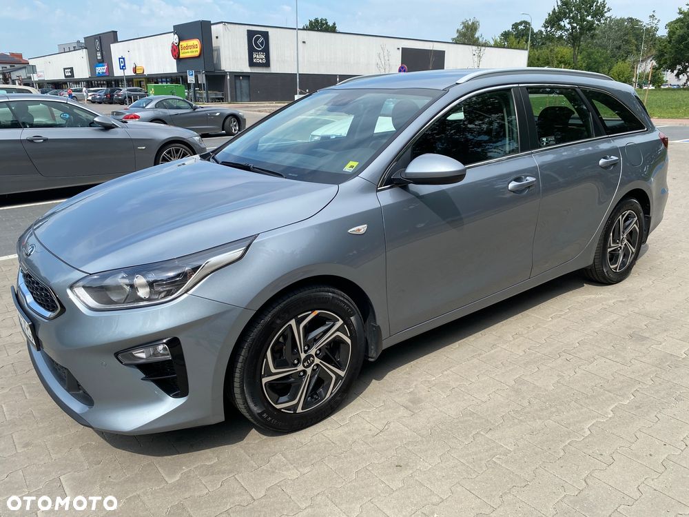 Kia Ceed 1.6 CRDi mHEV L - 2
