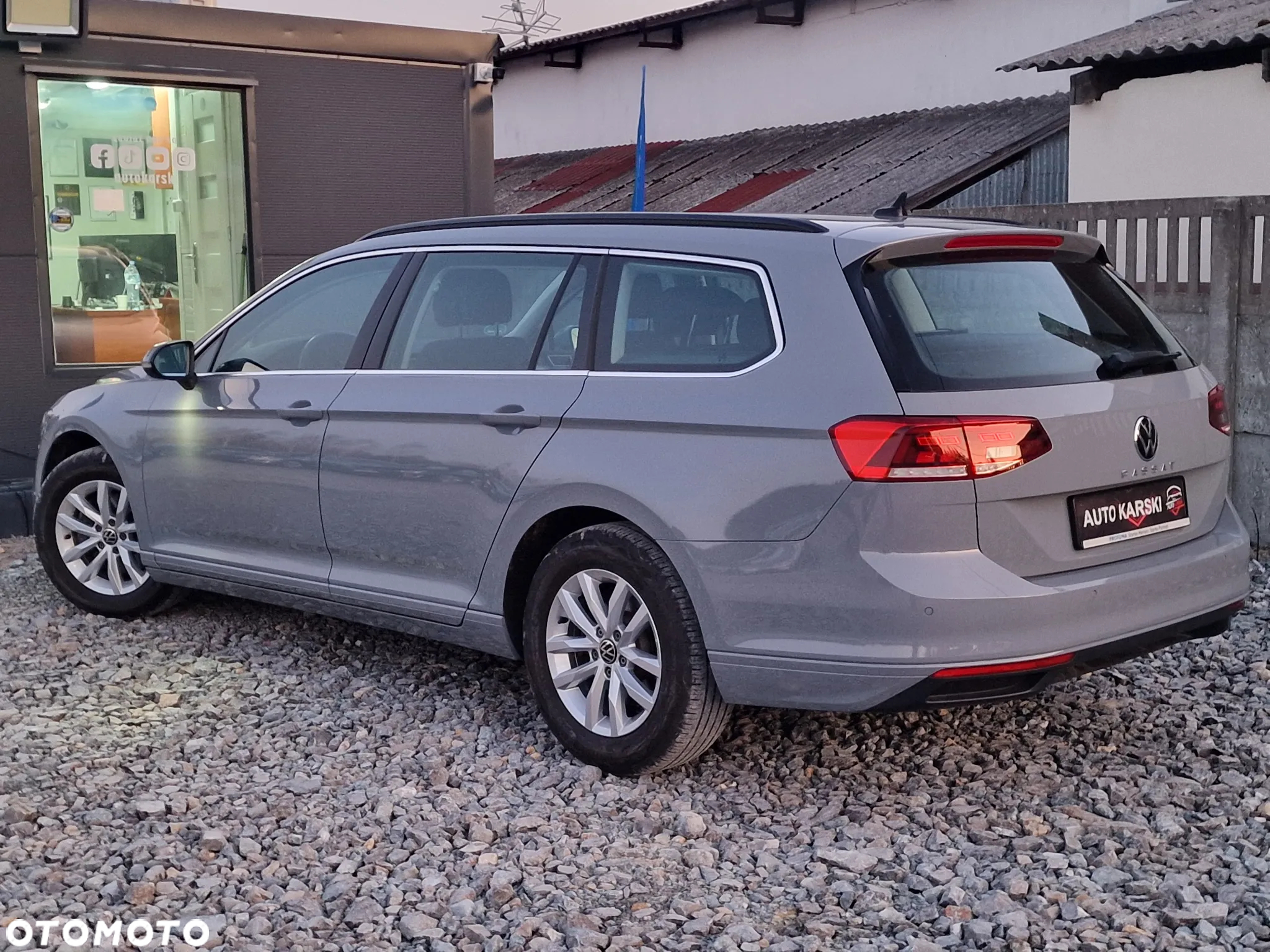 Volkswagen Passat Variant 2.0 TDI DSG (BlueMotion Technology) Comfortline - 8