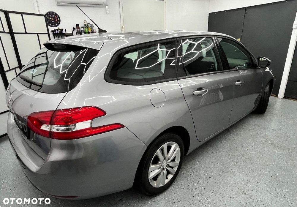 Peugeot 308 - 18