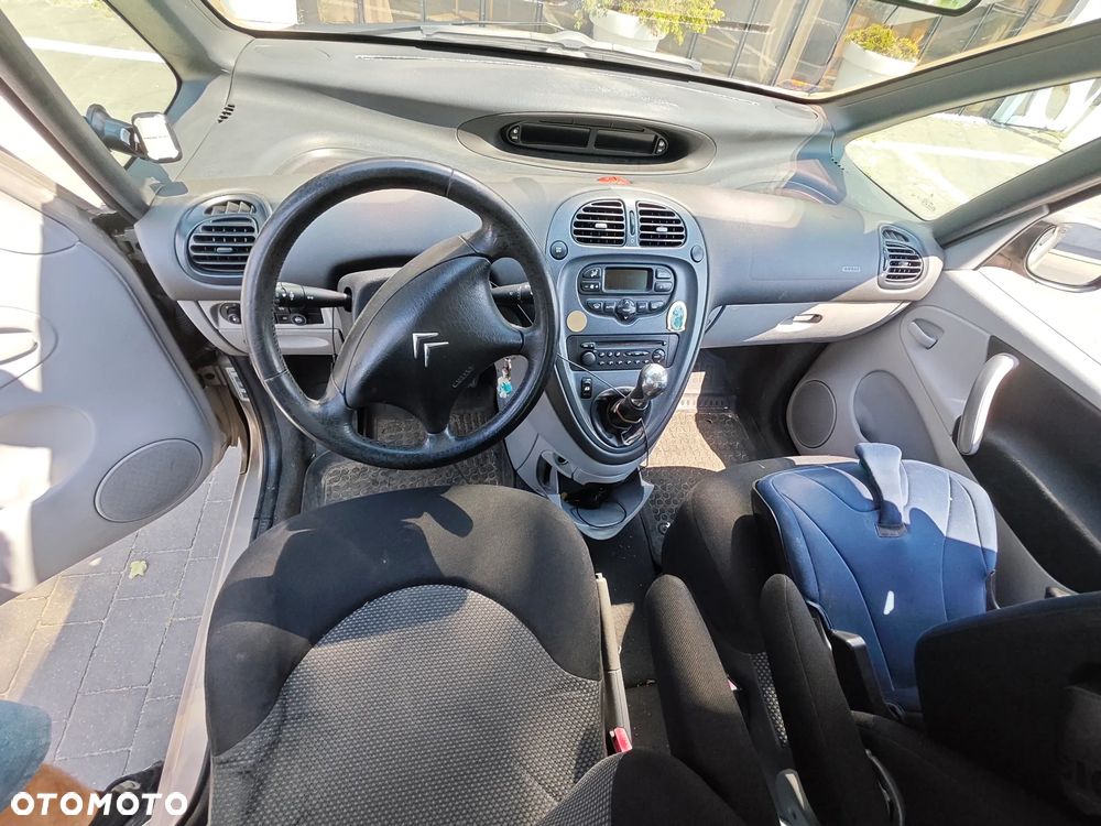 Citroën Xsara Picasso 1.8 16V SX - 14
