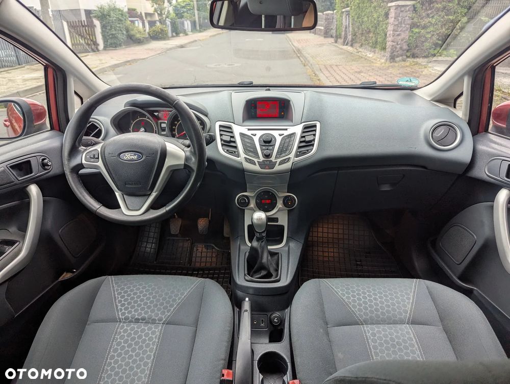 Ford Fiesta 1.25 Ghia EU5 - 6