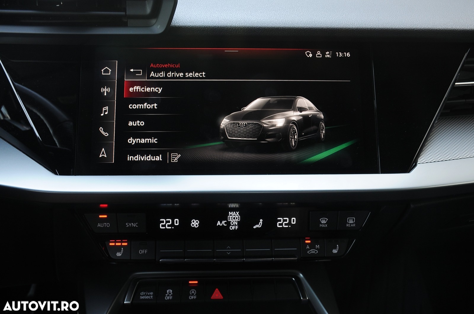 Audi S3 Sportback S tronic - 16