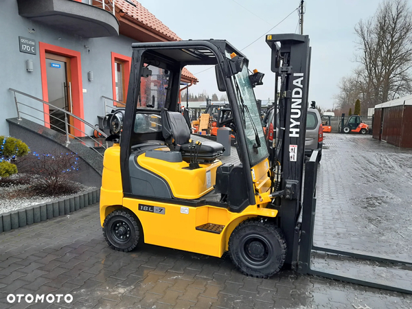 Hyundai 18L-7