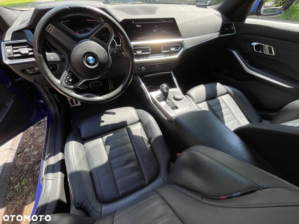 BMW Seria 3 320d xDrive - 10