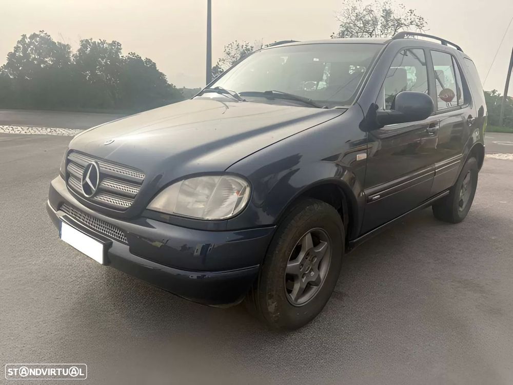 Mercedes-Benz ML 270 - 2