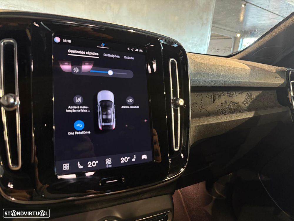 Volvo C40 Recharge Plus - 21