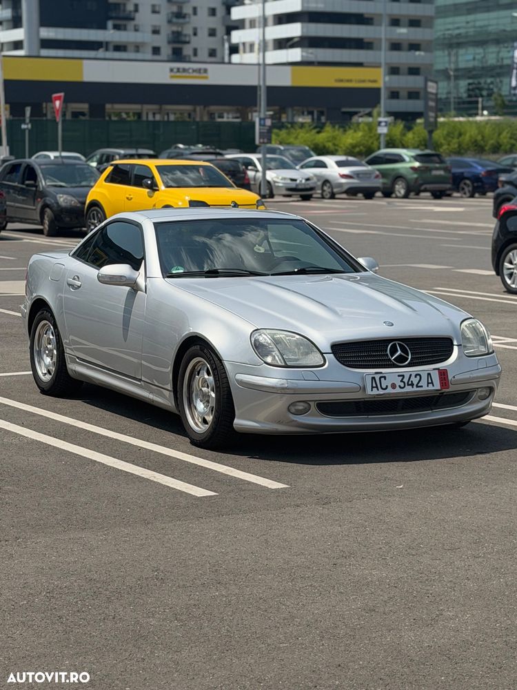 Mercedes-Benz SLK - 1
