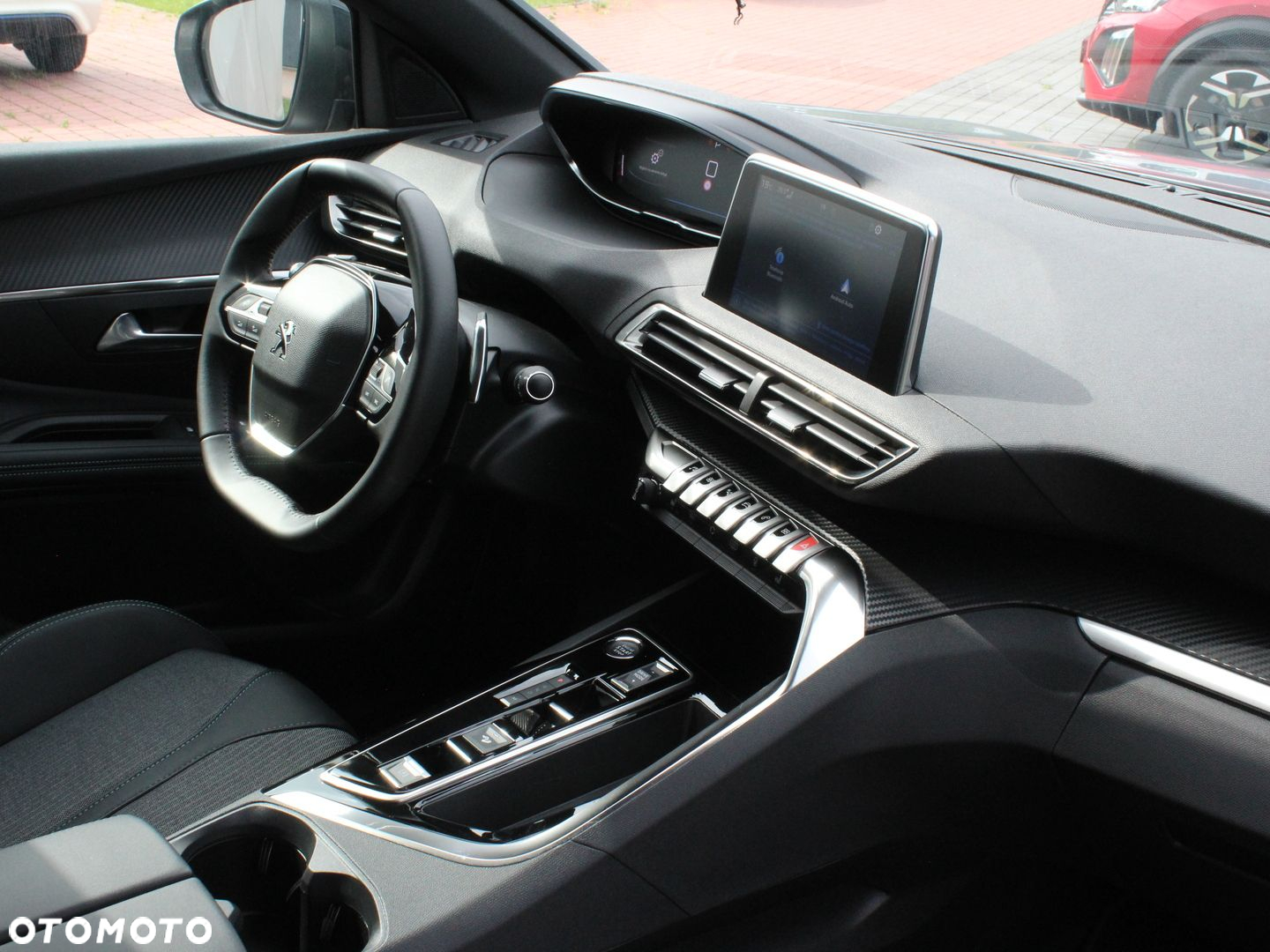 Peugeot 3008 1.2 PureTech Allure S&S EAT8 - 9