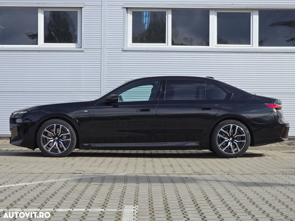 BMW Seria 7 750e xDrive AT PHEV - 28