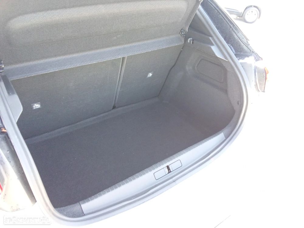 Opel Corsa 1.2 T GS - 15