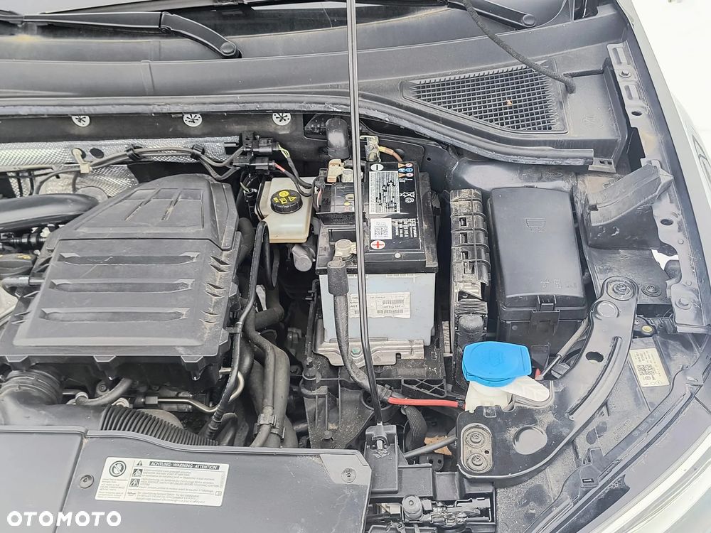 Volkswagen T-Roc 1.0 TSI OPF Style - 6