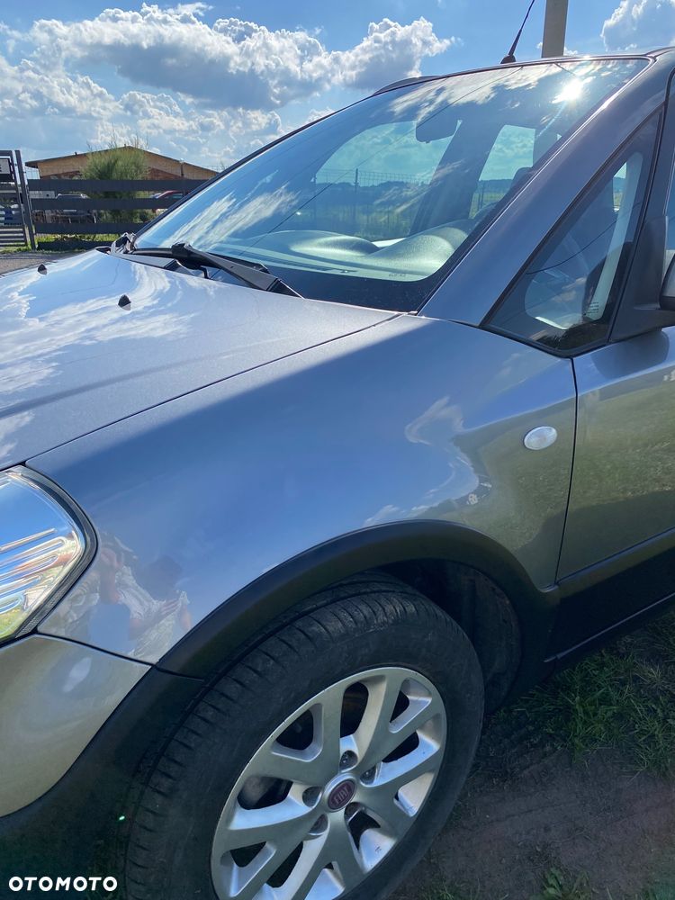 Fiat Sedici 1.6 16V 4x4 Emotion - 12
