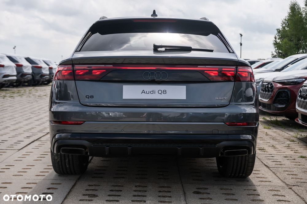 Audi Q8 - 5
