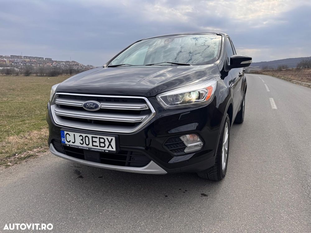 Ford Kuga 1.5 TDCi 2x4 Aut. Trend - 1