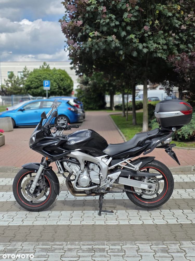 Yamaha FZ6 - 7