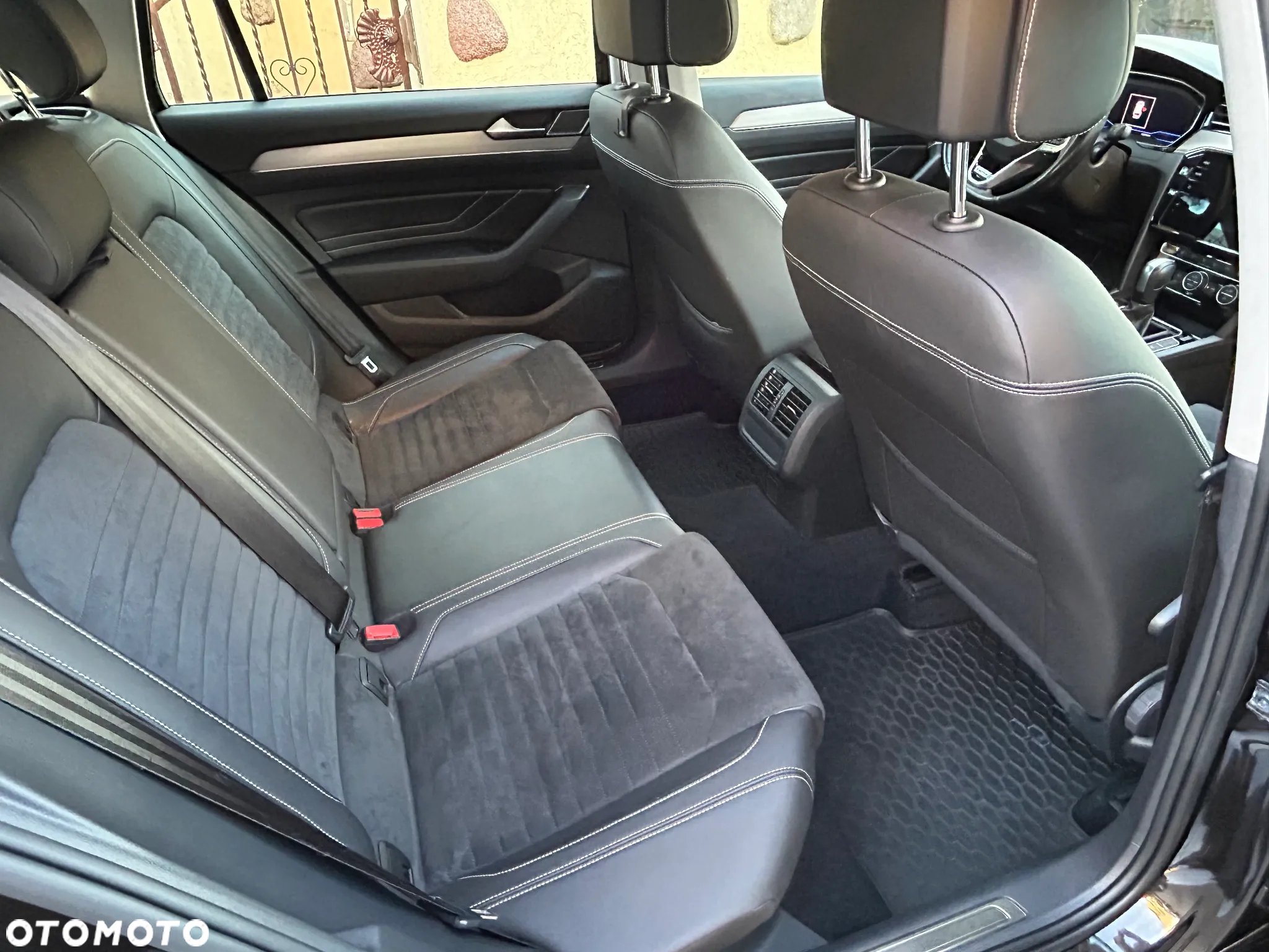 Volkswagen Passat 2.0 TDI 4Mot Elegance DSG - 11