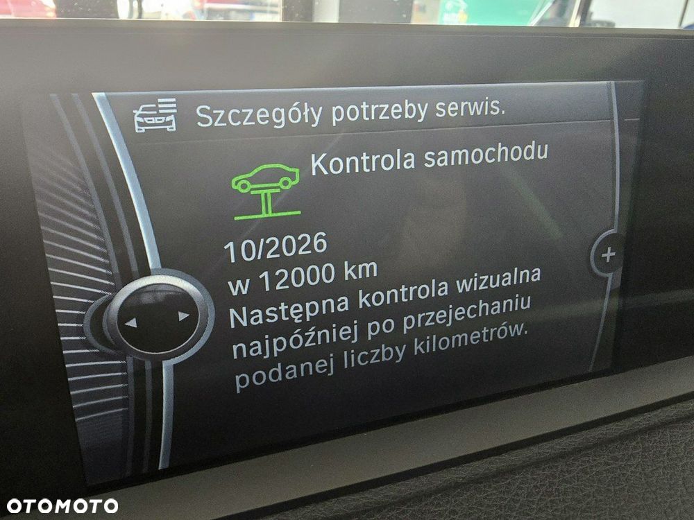 BMW Seria 3 318d - 35