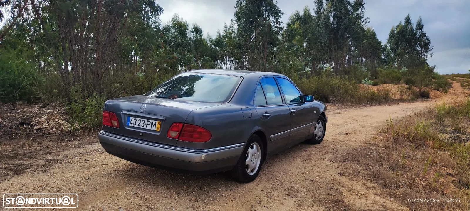 Mercedes-Benz 200 - 3
