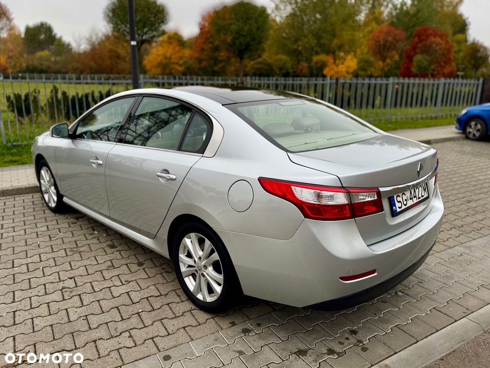 Renault Latitude 2.0 dCi Privilege - 3