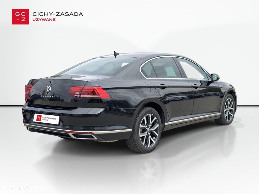 Volkswagen Passat 2.0 TSI Elegance DSG - 5
