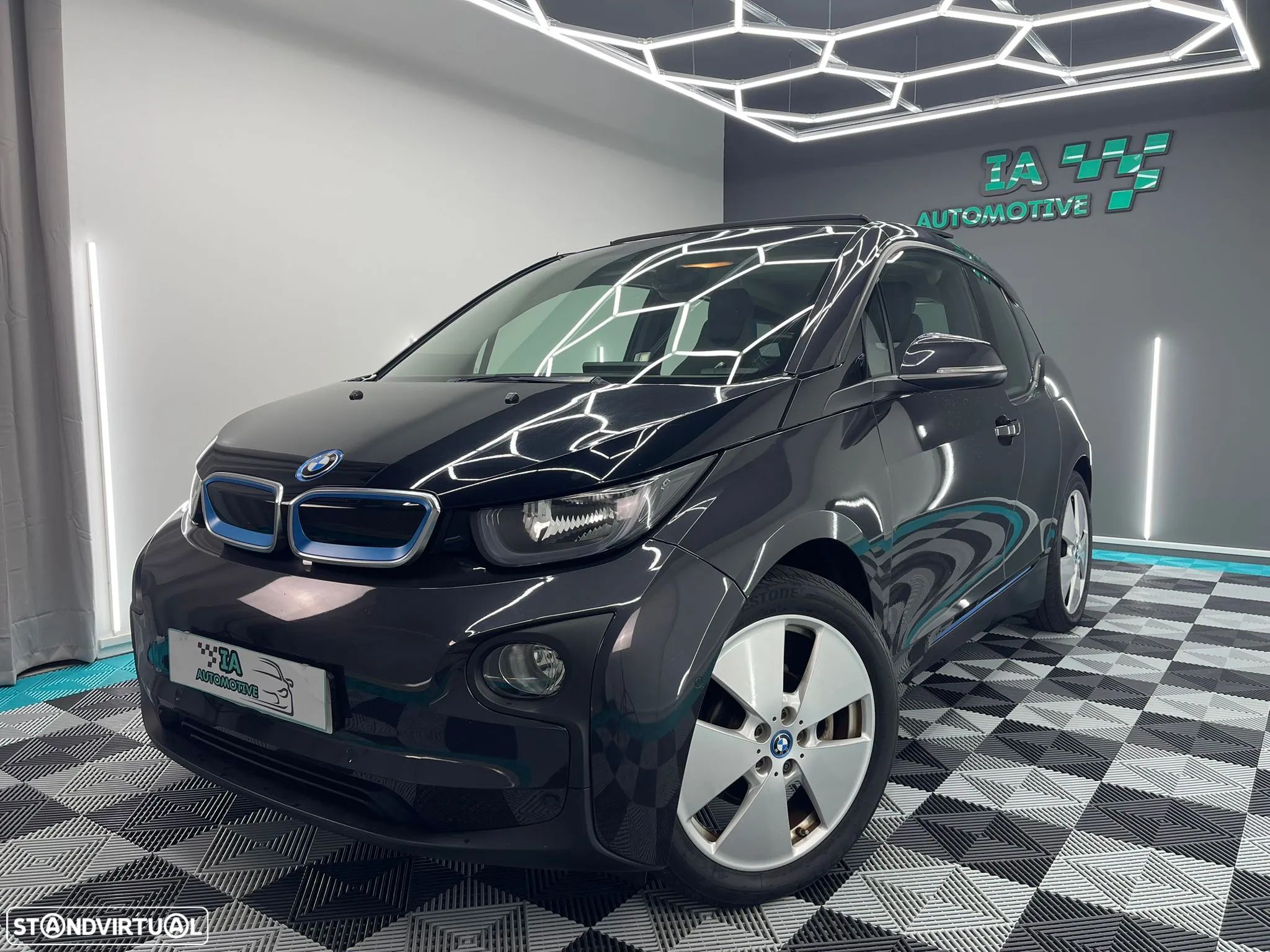 BMW i3 +Comfort Package Advance - 1