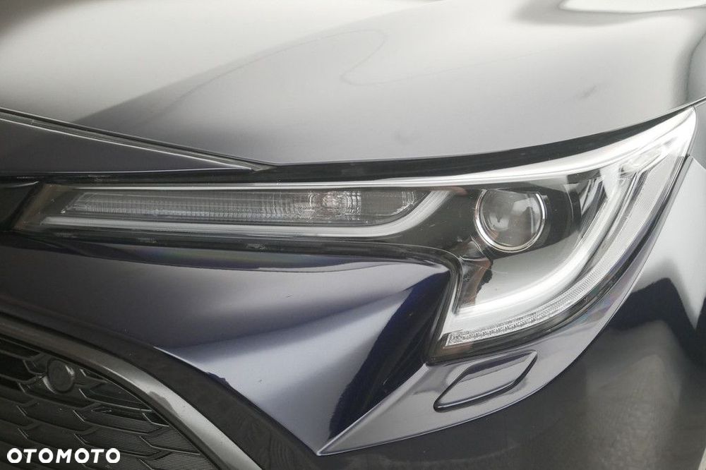Toyota Corolla - 13