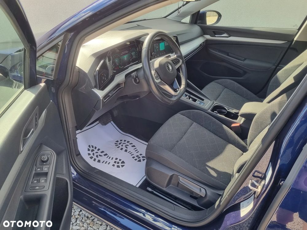 Volkswagen Golf 1.5 eTSI EVO Style DSG - 7
