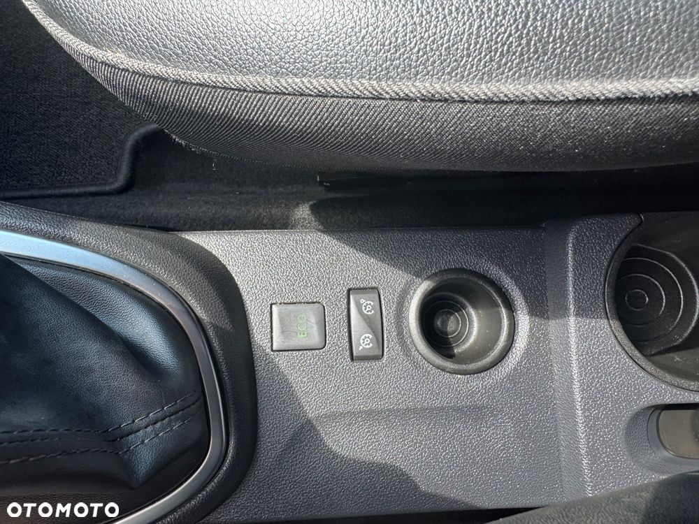 Renault Captur - 36
