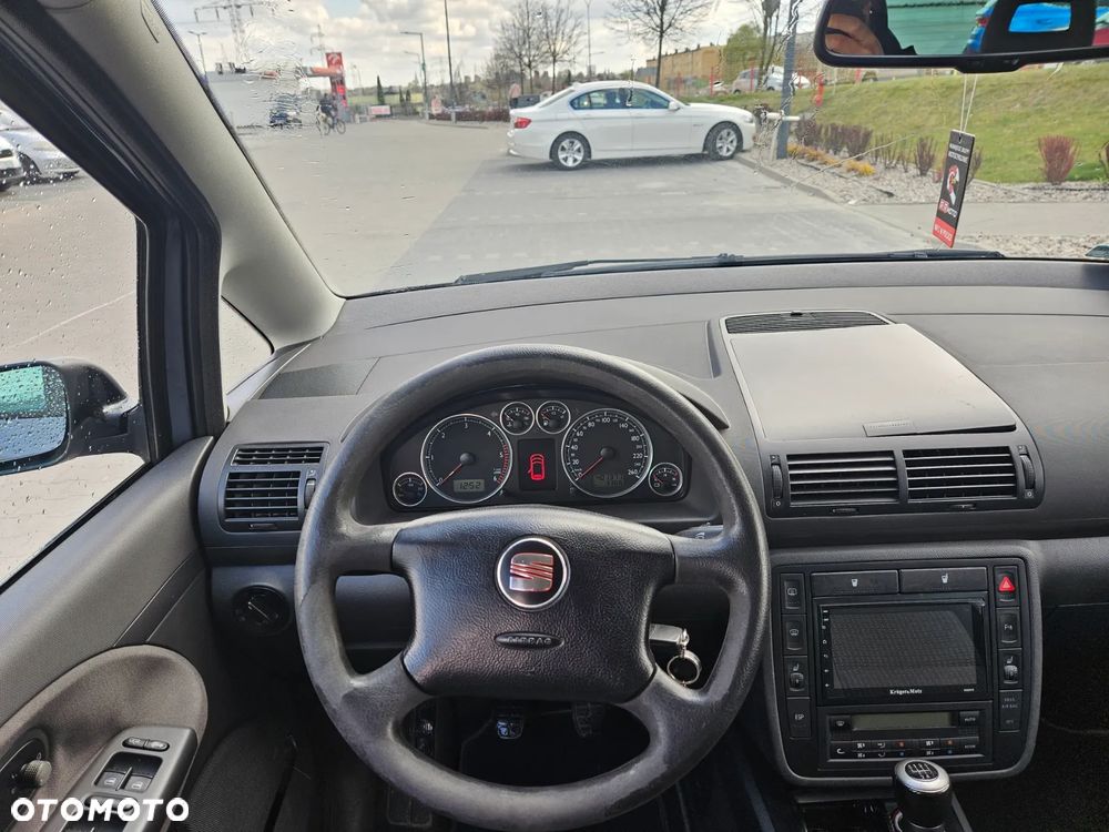 Seat Alhambra 2.0 TDI DPF Ecomotive - 9