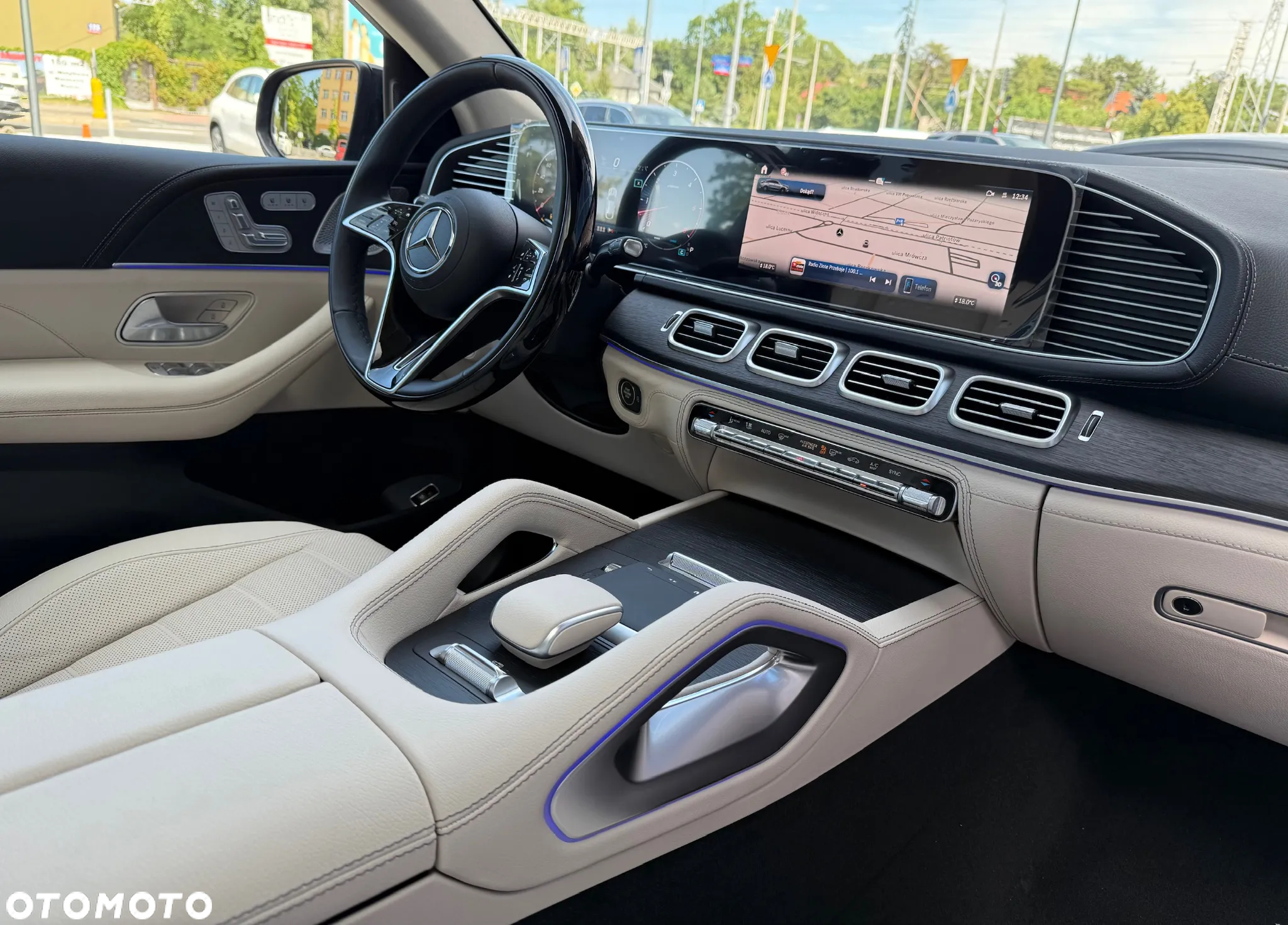 Mercedes-Benz GLE - 15