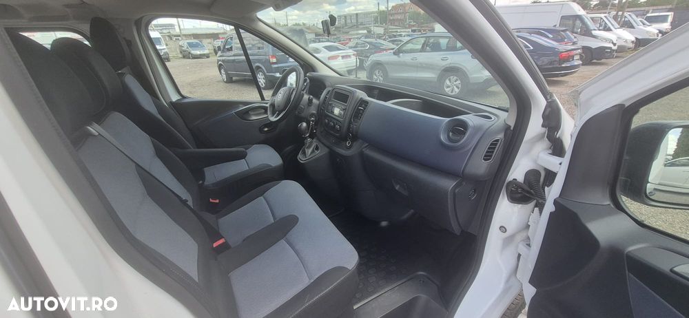 Opel Vivaro - 9