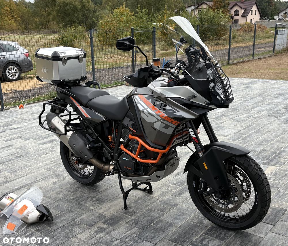 KTM Adventure - 8